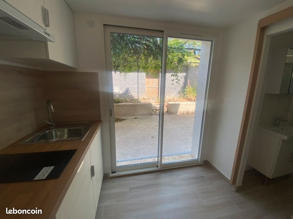 Appartement à louer, 28m², Puget-Ville