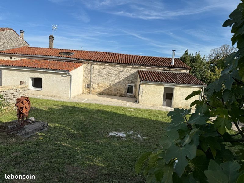 Maison à vendre, 150m², Vaux-Rouillac