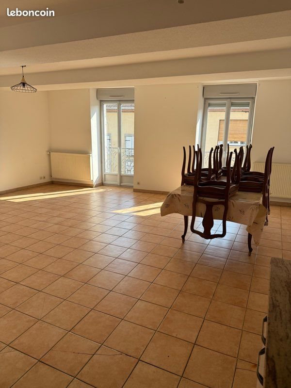 Appartement à louer, 110m², Saint-Girons