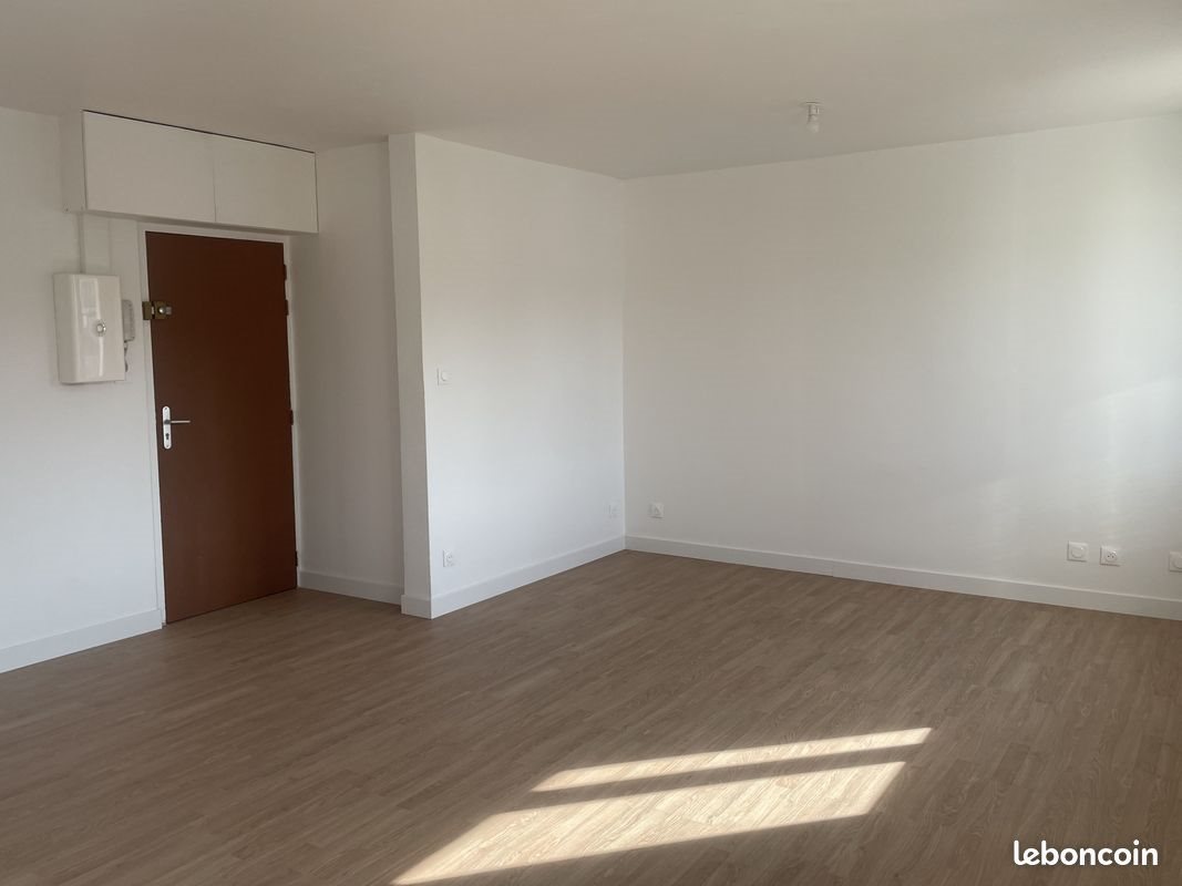 Appartement à louer, 49m², Saint-Nazaire