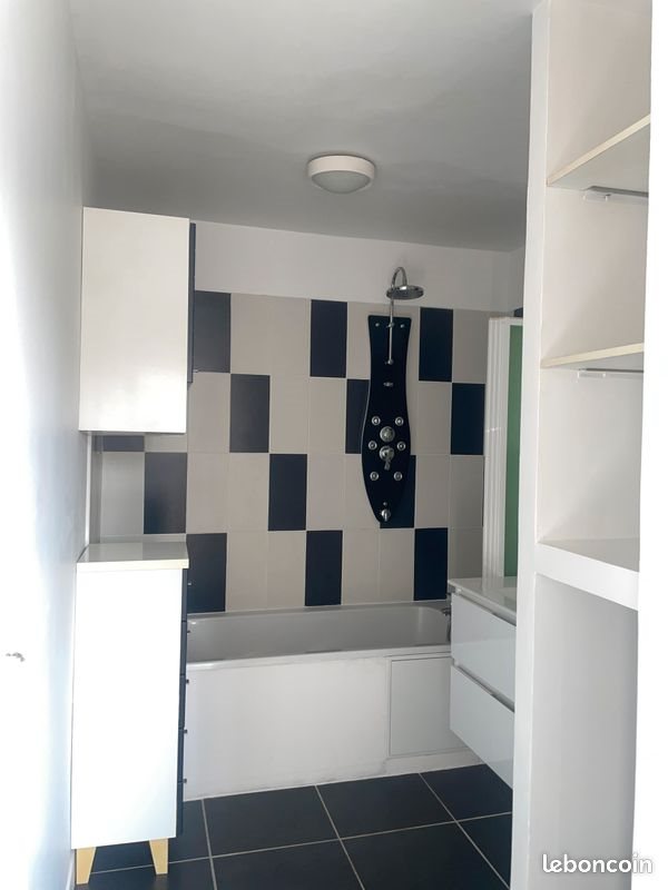 Appartement à louer, 49m², Saint-Nazaire