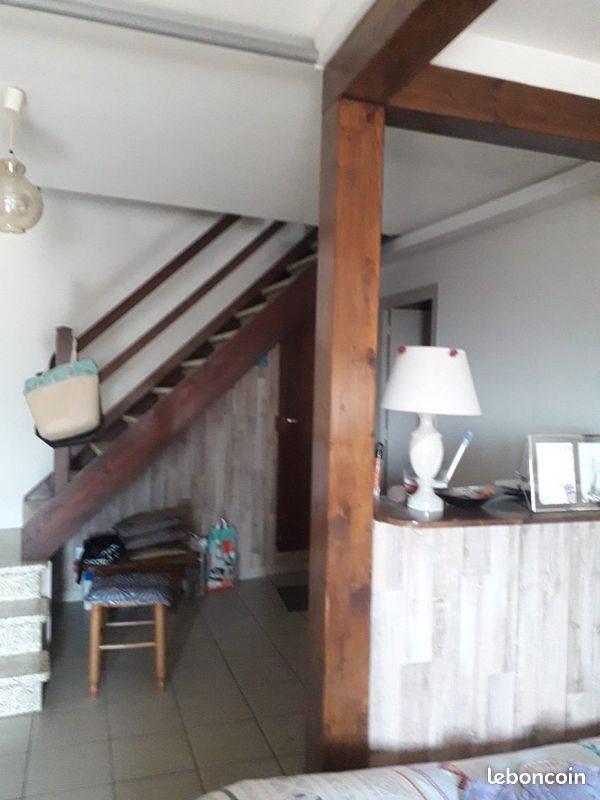 Maison à louer, 73m², Maclas
