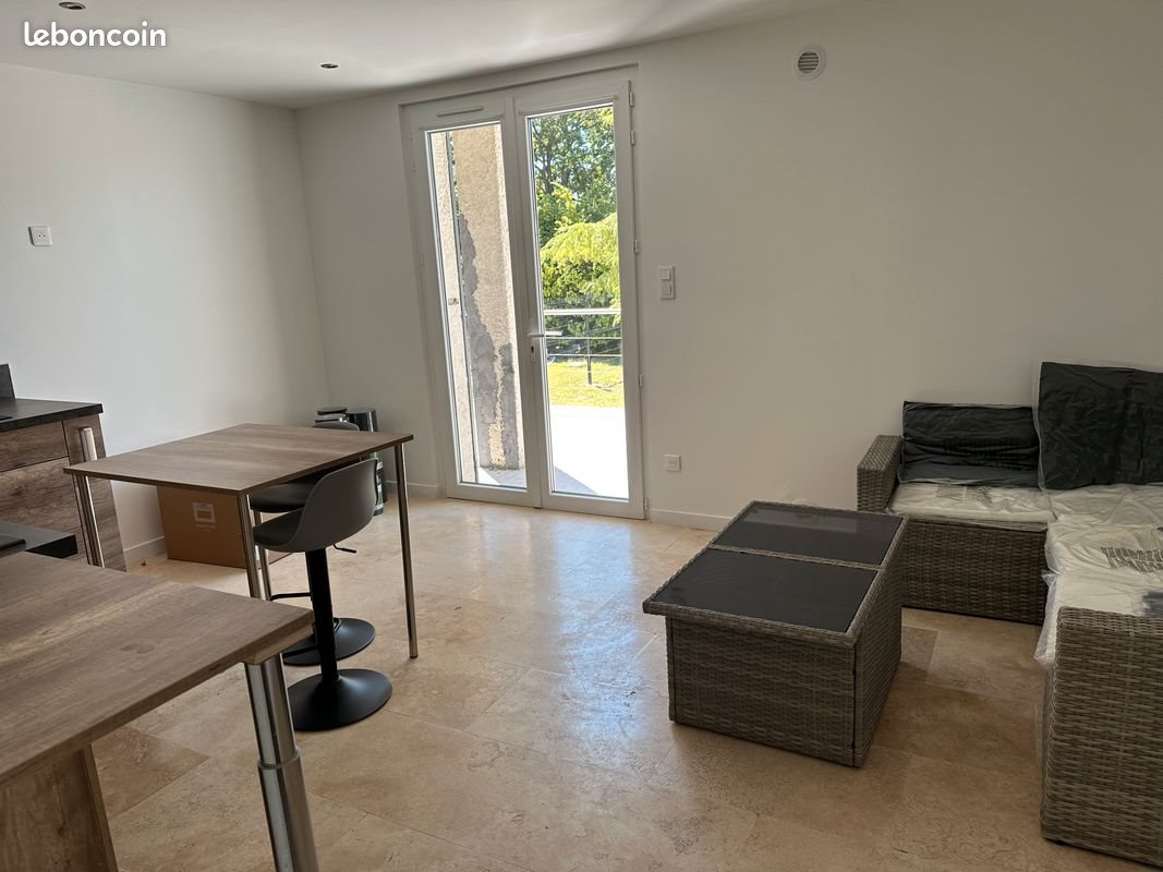 Maison à louer, 60m², Entraigues-sur-la-Sorgue