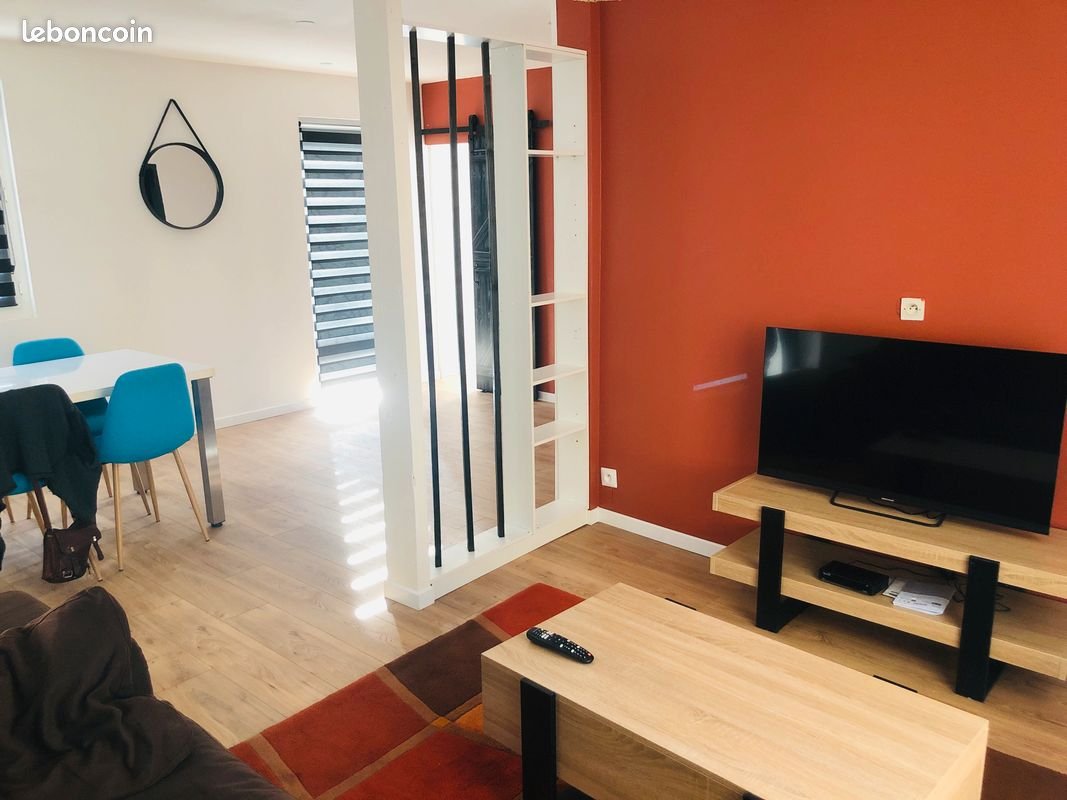 Maison à louer, 70m², Le Sourn