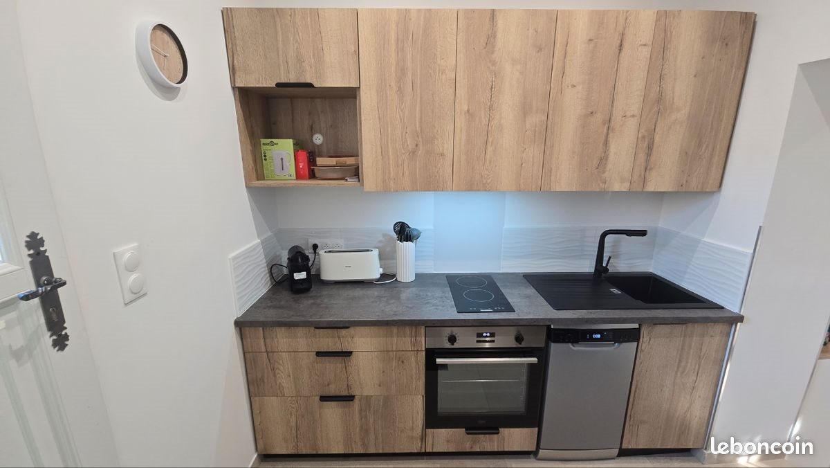 Appartement à louer, 26m², Peypin