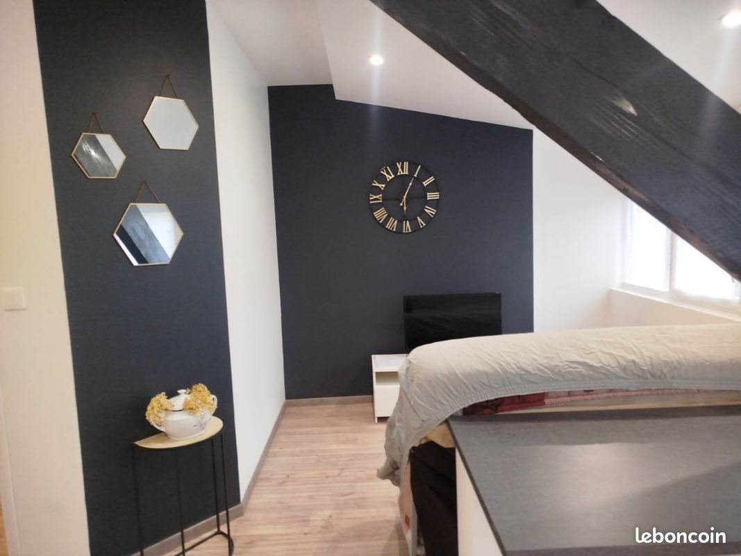 Appartement à louer, 25m², Sedan