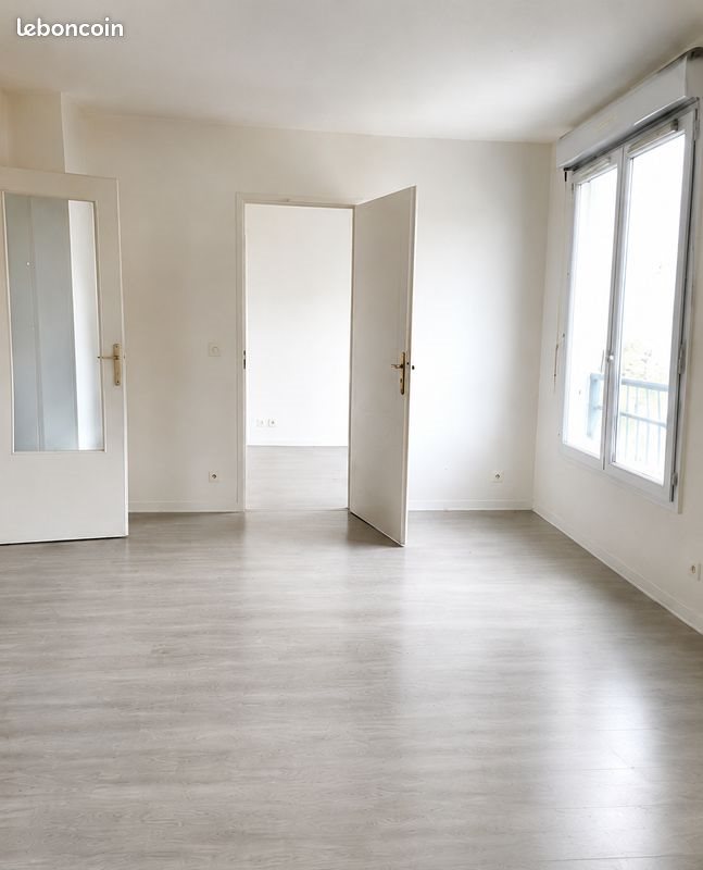 Appartement à louer, 40m², Suresnes