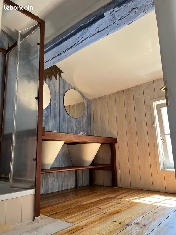 Appartement à louer, 100m², Saintes