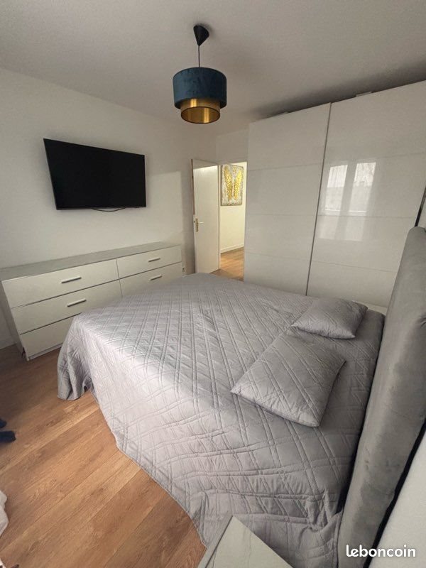 Appartement à louer, 80m², Bois-d'Arcy