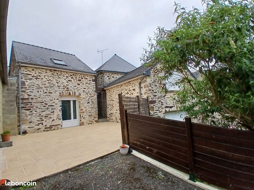 Maison à vendre, 270m², La Haie-Traversaine