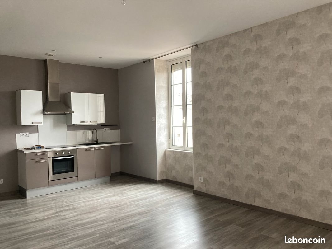 Appartement à louer, 57m², Cognac