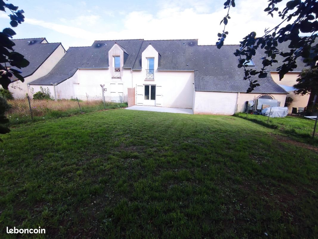 Maison à louer, 70m², Plouasne