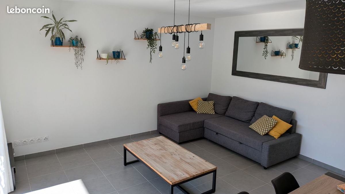 Appartement à louer, 65m², Marseille 4ème