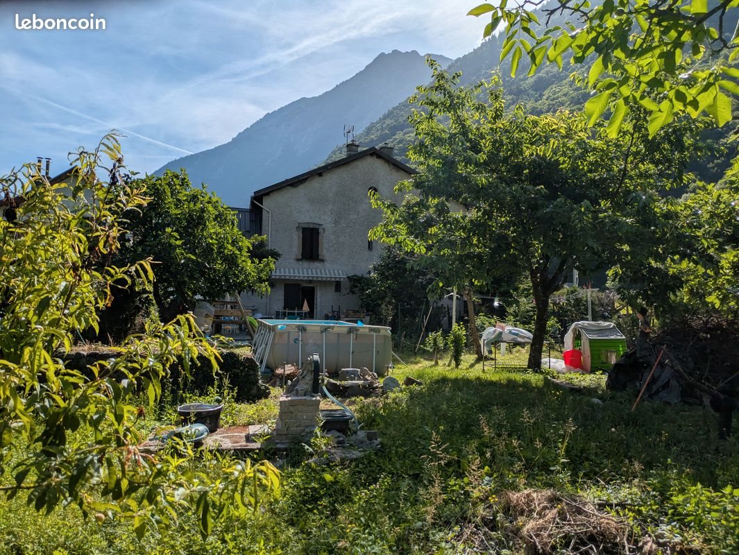 Maison à vendre, 200m², Livet-et-Gavet