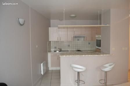 Appartement à louer, 43m², Rochefort