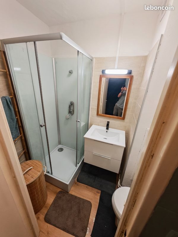 Appartement à louer, 19m², Nîmes
