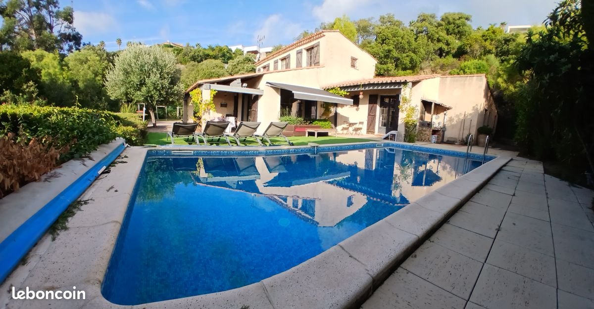 Maison à vendre, 163m², Fréjus