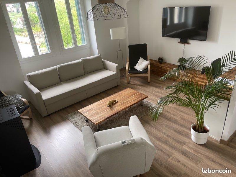 Appartement à louer, 100m², Saint-Benoît-de-Carmaux
