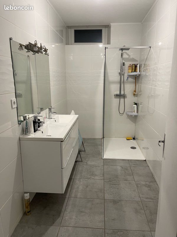 Appartement à louer, 100m², Saint-Benoît-de-Carmaux