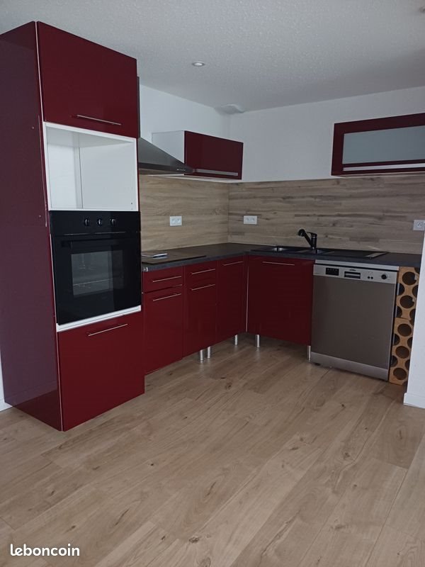 Appartement à louer, 100m², Bort-les-Orgues