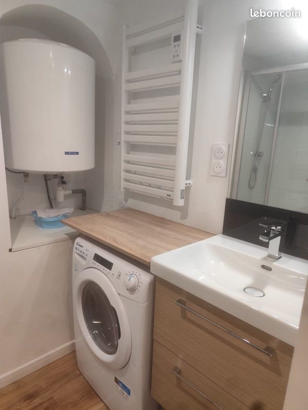 Appartement à louer, 24m², Laissac