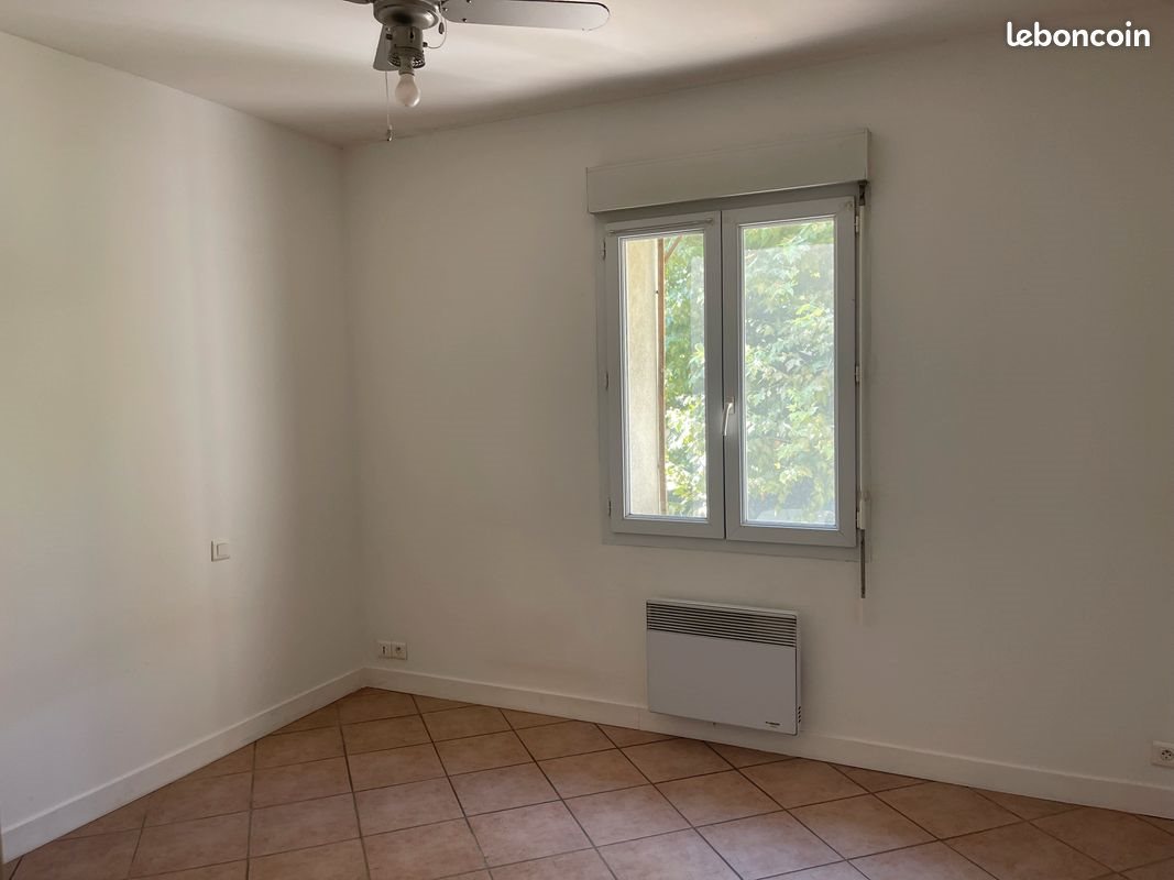 Appartement à louer, 59m², Courthézon