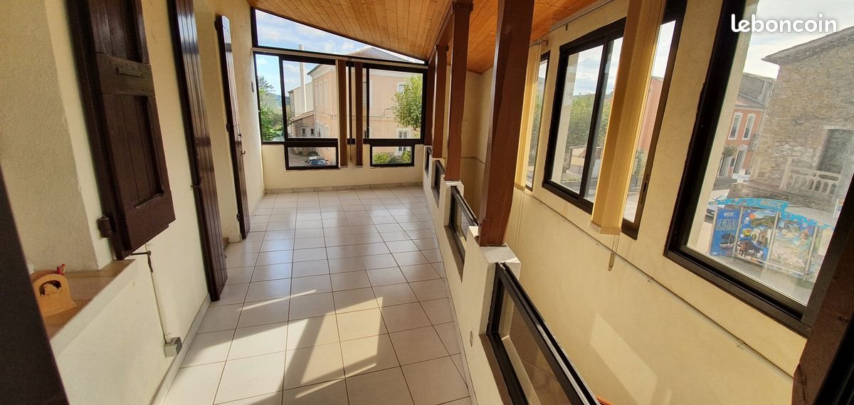 Maison à louer, 159m², Les Mages
