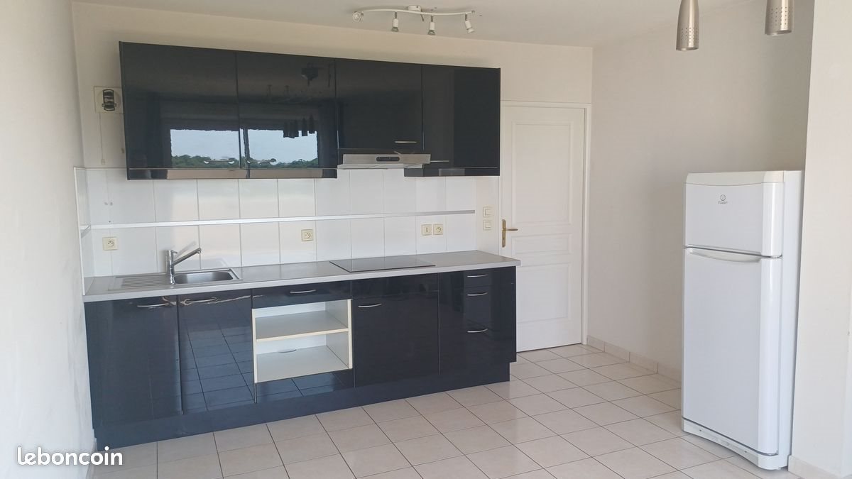 Appartement à louer, 42m², Séné