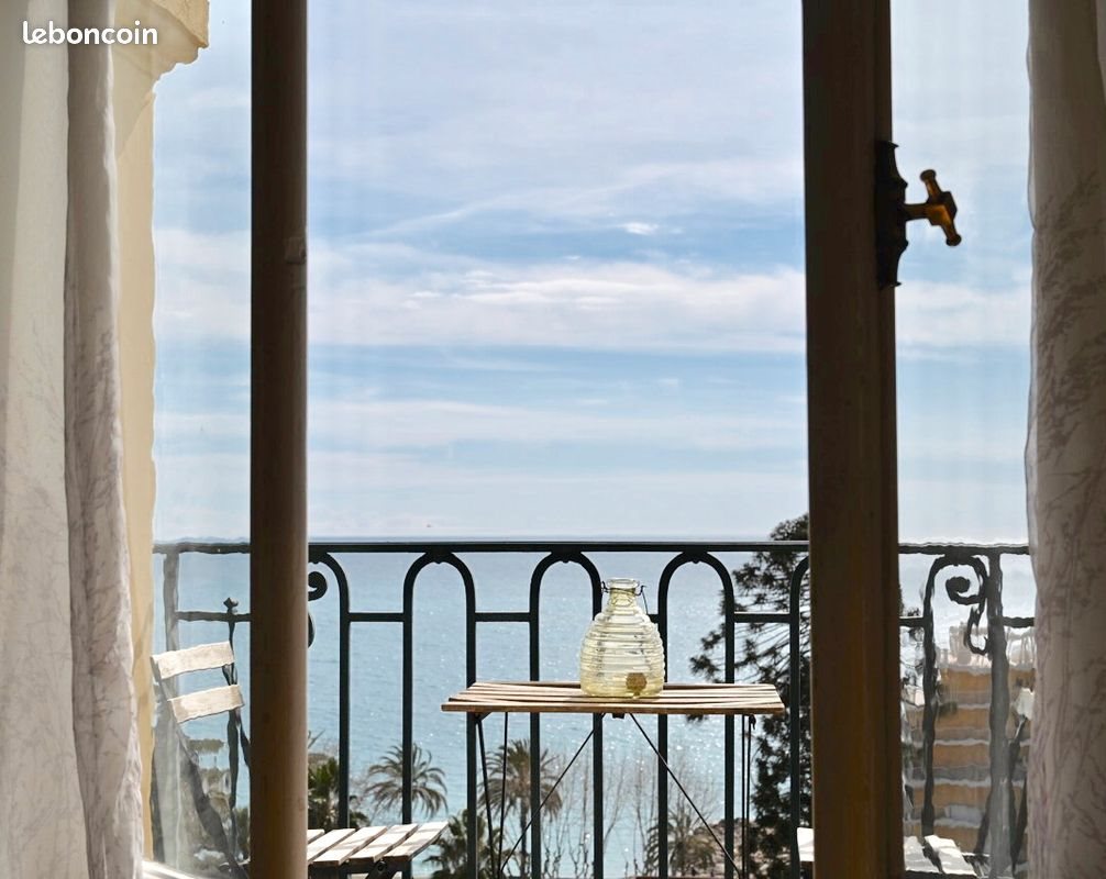 Appartement à louer, 45m², Menton