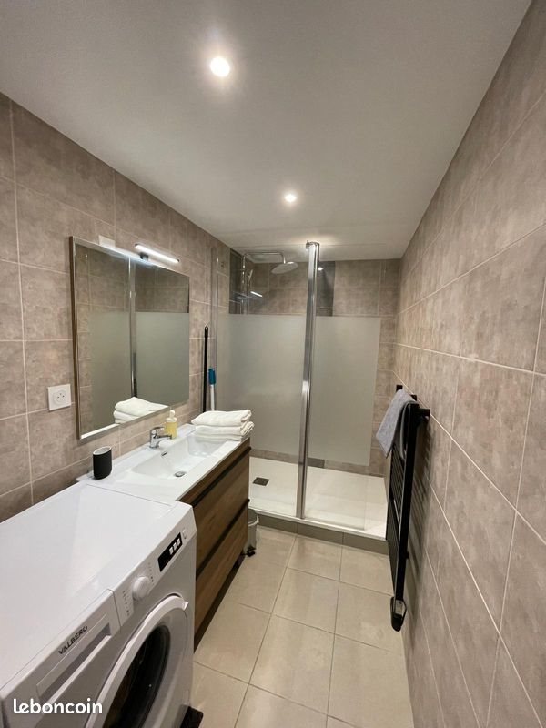 Appartement à louer, 80m², Mesnil-Roc’h