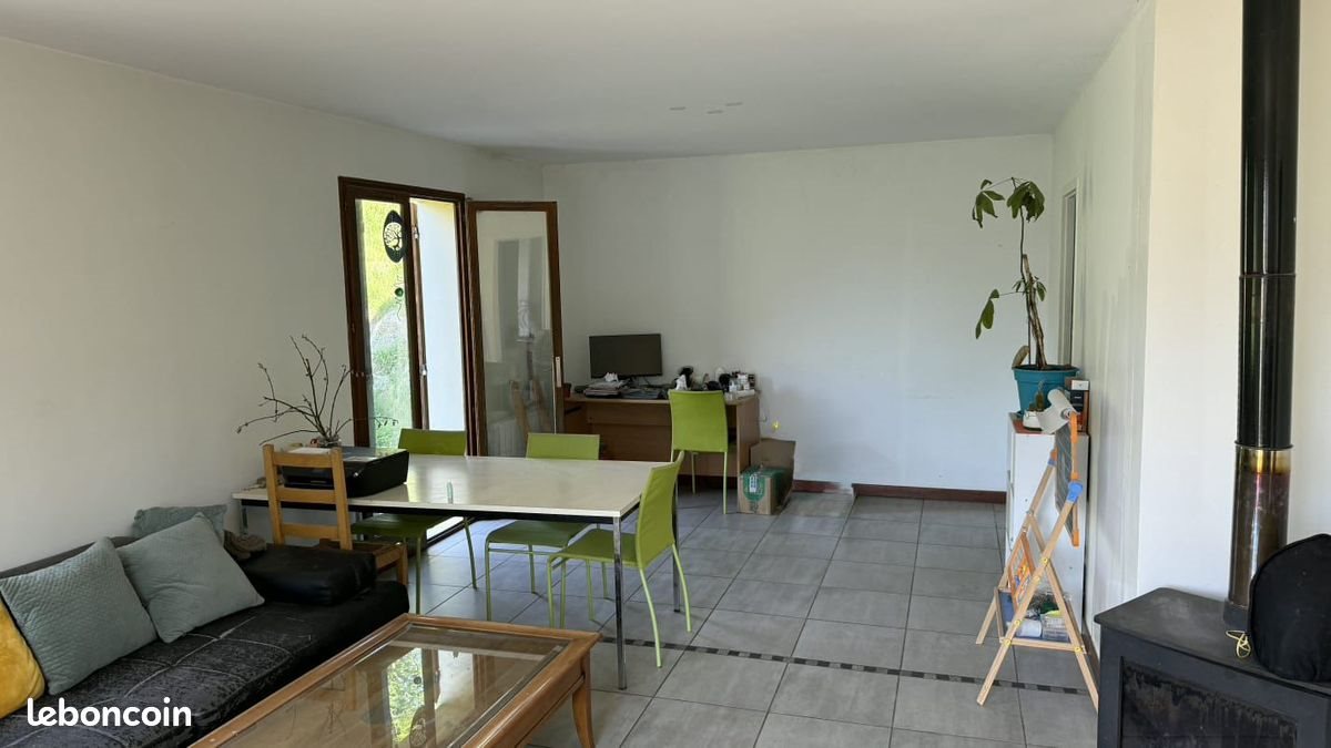Maison à louer, 120m², Cusy