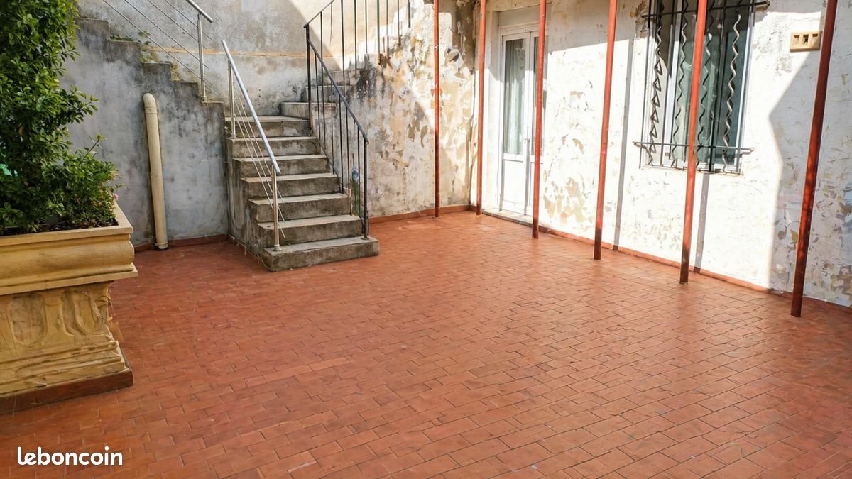 Appartement à vendre, 24m², Nîmes