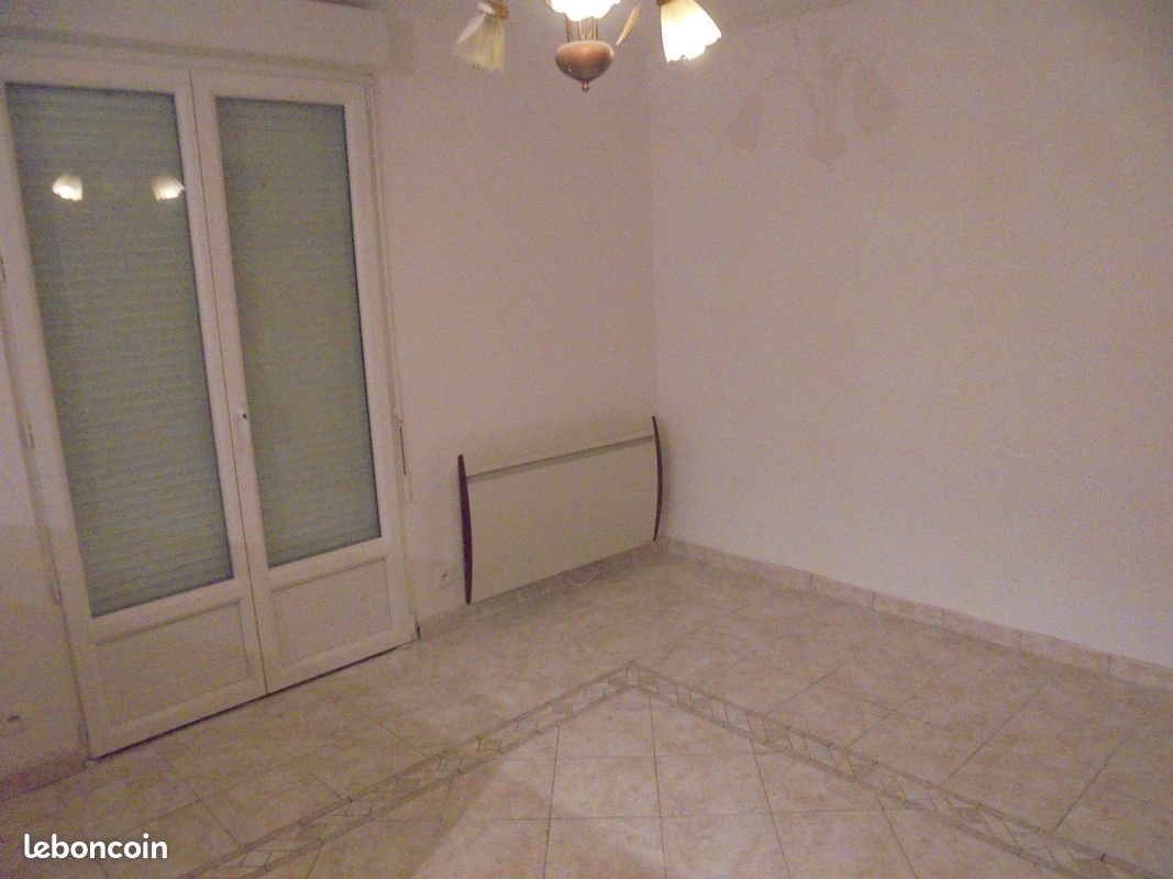 Maison à louer, 145m², Camiers
