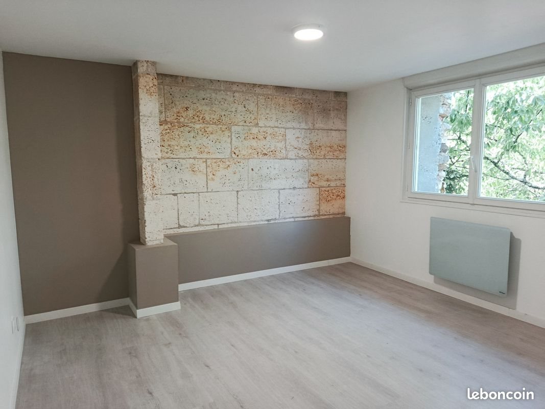 Maison à louer, 70m², Touvre