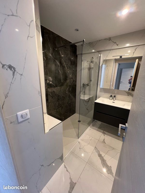 Appartement à louer, 55m², Beausoleil