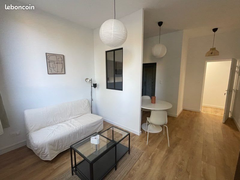 Appartement à louer, 22m², Saint-Étienne