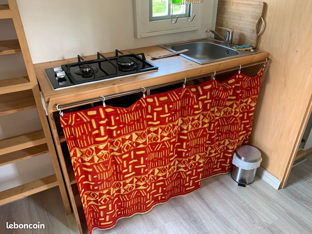 Appartement à louer, 10m², Bains-sur-Oust