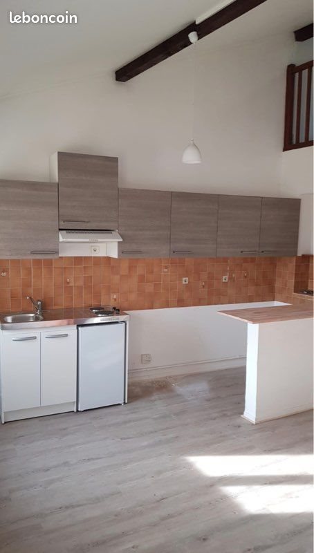Appartement à louer, 65m², Saint-Max