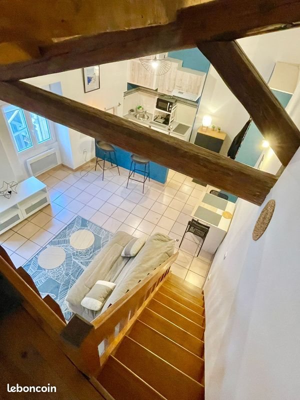 Appartement à louer, 27m², Nîmes