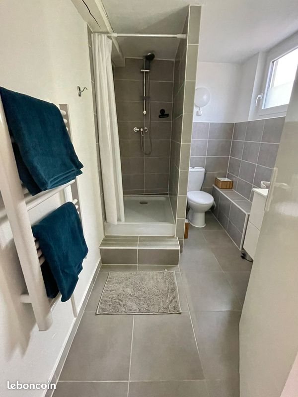 Appartement à louer, 27m², Nîmes