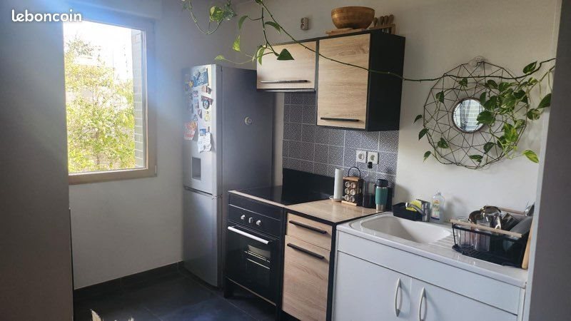 Appartement à louer, 43m², Bron