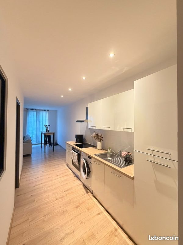Appartement à louer, 62m², Nîmes