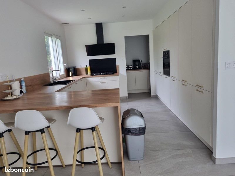 Maison à vendre, 168m², Serrières