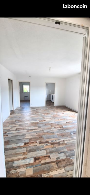 Appartement à louer, 47m², Pujols