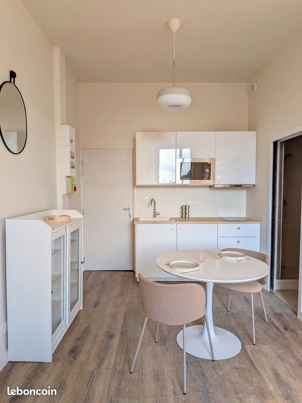 Appartement à louer, 25m², Saint-Yrieix-la-Perche