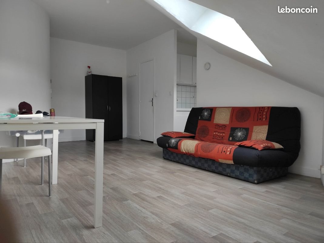 Appartement à louer, 25m², Charleville-Mézières