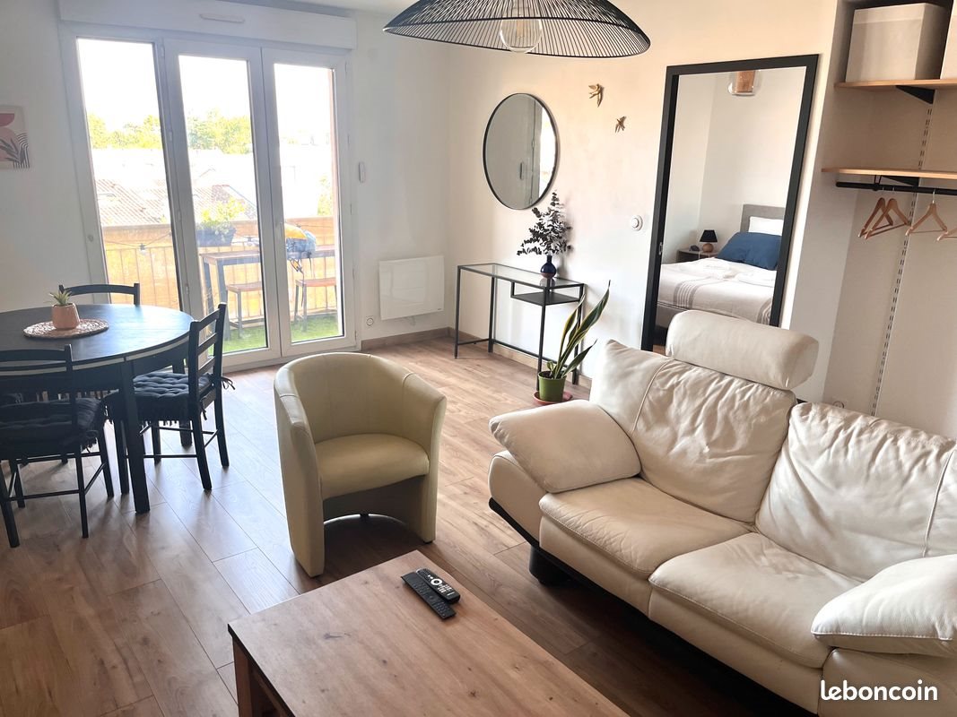 Appartement à louer, 67m², Bègles