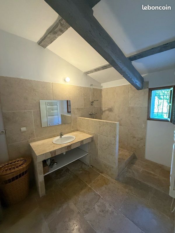 Appartement à louer, 80m², Orgon