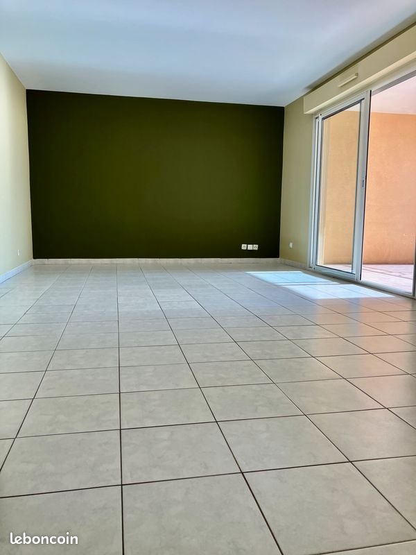 Appartement à vendre, 67m², Antibes