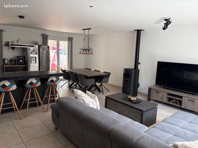 Maison à vendre, 130m², Oyonnax